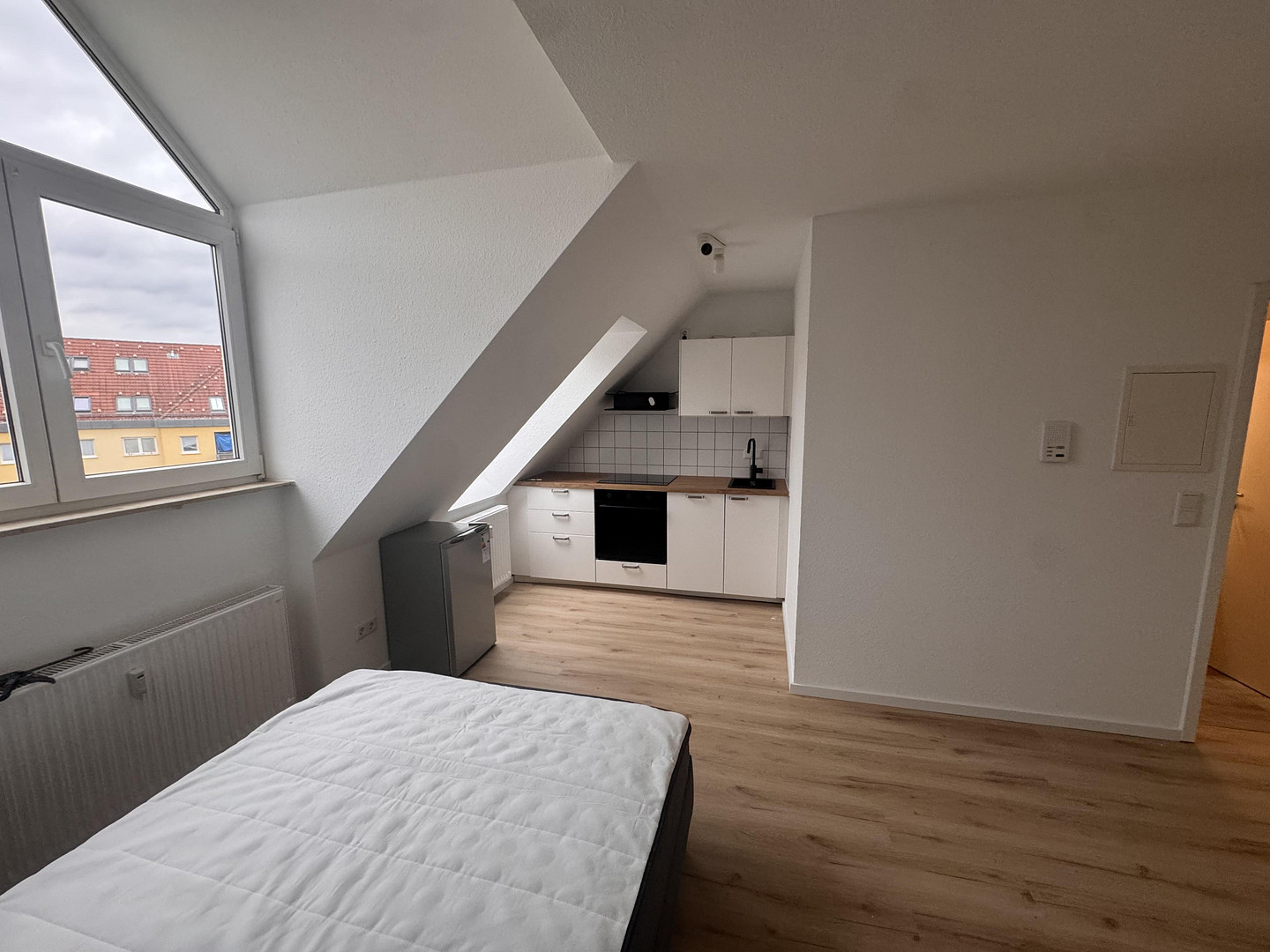 Tolle Möblierte 1-Zimmer Wohnung in Fürth – Herrnstr., 90763 Fürth – Vorschaubild 3