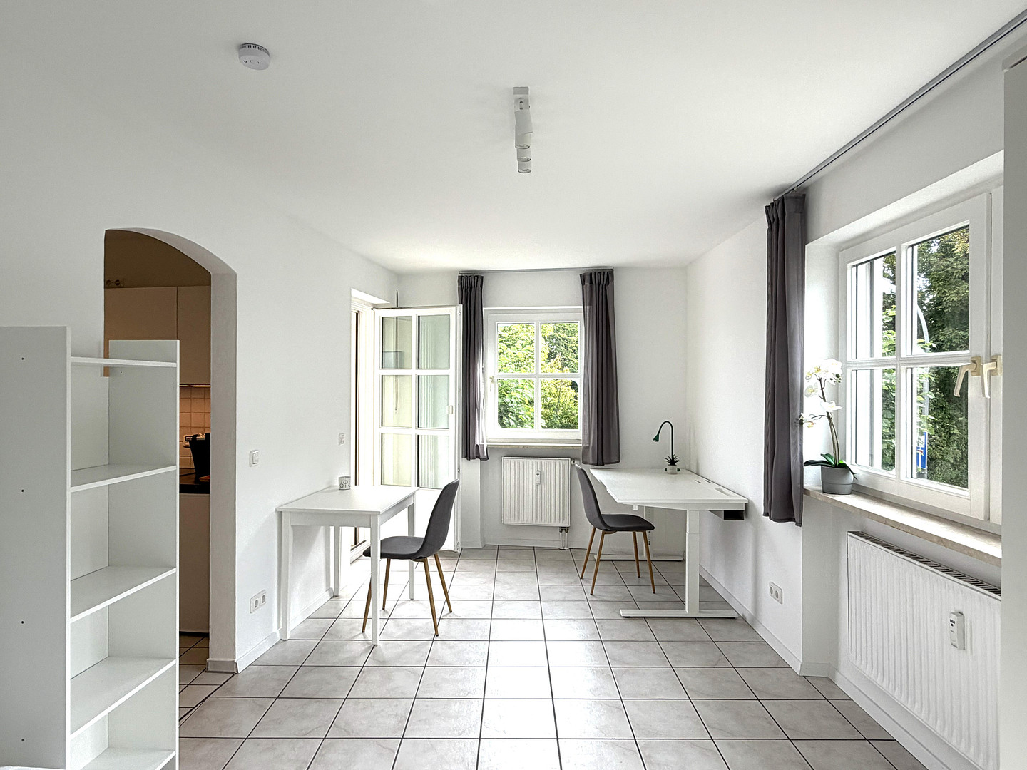 Helle, komplett ausgestattete 1 Zimmer Wohnung in Dachau – 85221 Dachau – Vorschaubild 2