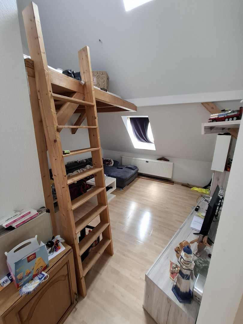 Lichtdurchflutete Dachgeschoss Wohnung | 2 Zimmer, Küche, Hochbett & Badewanne | Haustiere "Ja" – Prüssingstraße 17, 7745 Jena – Vorschaubild 9