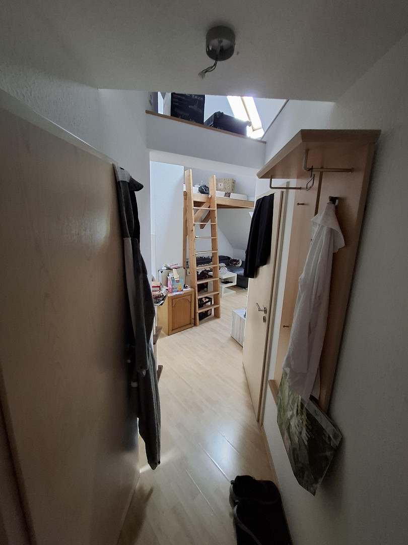 Lichtdurchflutete Dachgeschoss Wohnung | 2 Zimmer, Küche, Hochbett & Badewanne | Haustiere "Ja" – Prüssingstraße 17, 7745 Jena – Vorschaubild 4