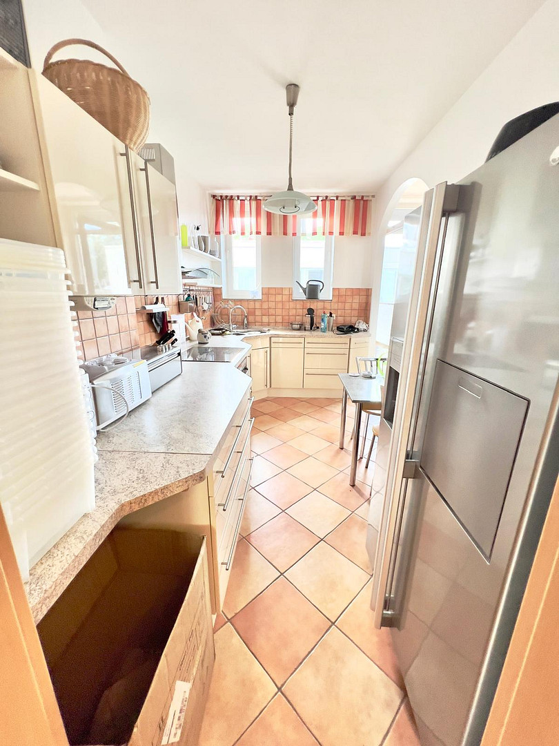 Moderne 4-Zimmer-Wohnung im Herzen von Kassel mit Westbalkon – Thomeéstraße 3, 34117 Kassel – Vorschaubild 8