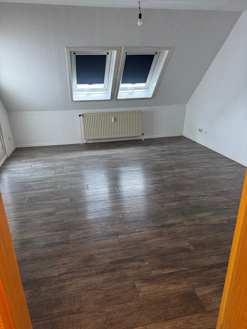Helle 2-Zimmer-Wohnung mit Terrasse, Einbauküche & Tiefgaragenstellplatz – Eisenbahnstraße 8, 72116 Mössingen – Vorschaubild 6