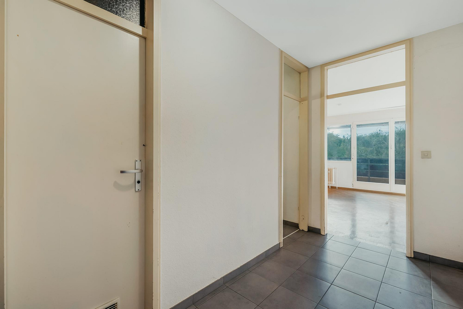 Attraktive 1,5-Zimmer Wohnung / leerstehend – 70378 Stuttgart-Hofen(Hofen) – Vorschaubild 3