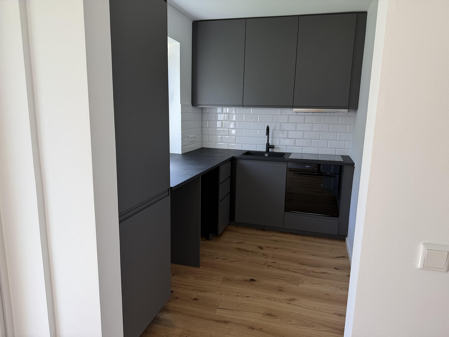 Modernisiert und ruhig gelegen: gut geschnittene Wohnung zum Erstbezug – 22529 Hamburg(Lokstedt) – Vorschaubild 3