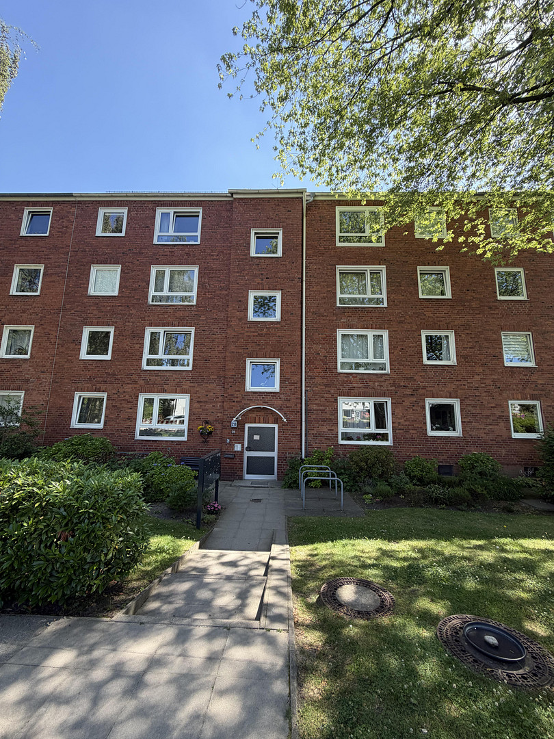 Modernisiert und ruhig gelegen: gut geschnittene Wohnung zum Erstbezug – 22529 Hamburg(Lokstedt) – Vorschaubild 13