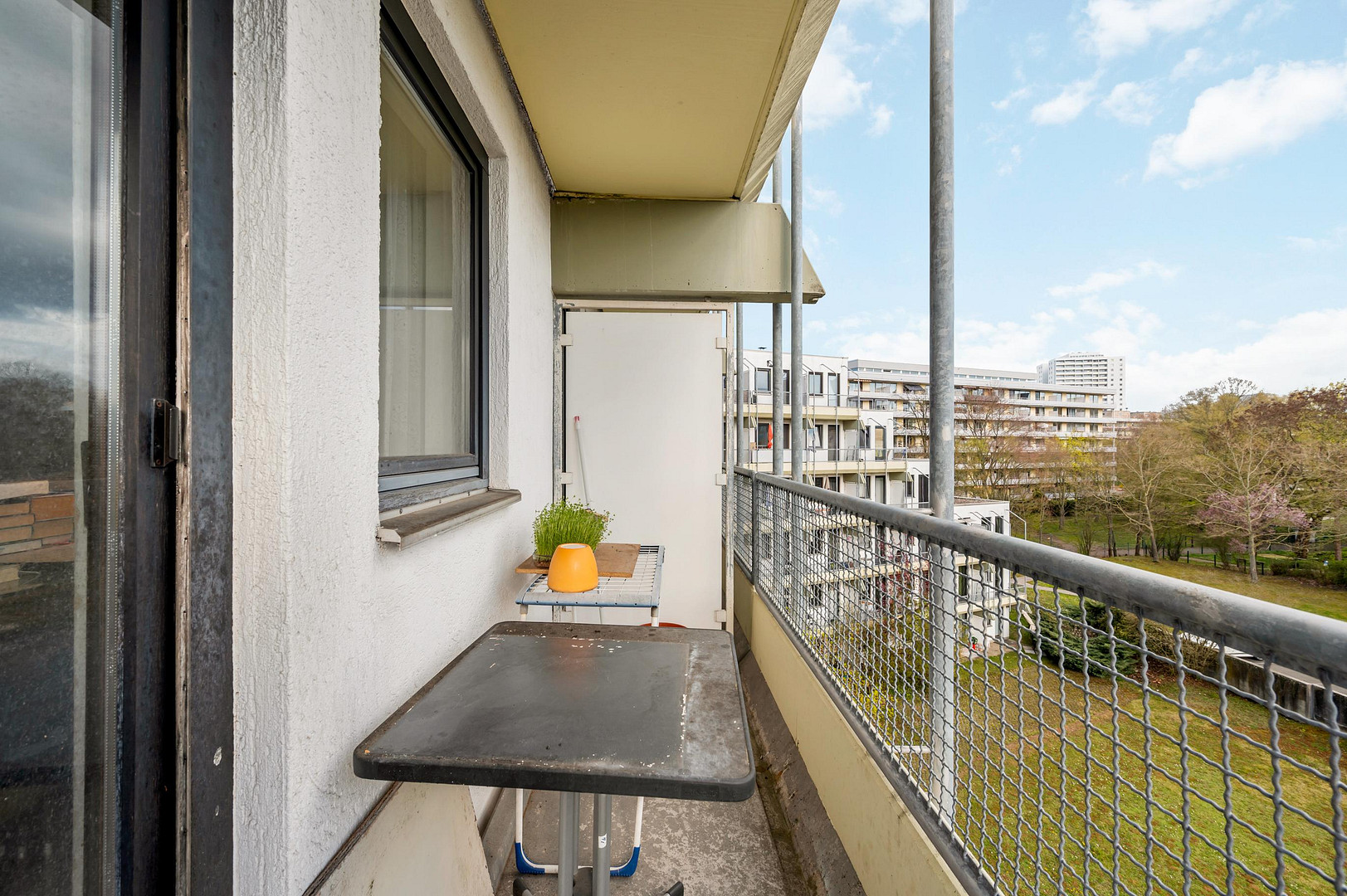 exklusive 6,2% Rendite, helle Wohg.+Balkon +Kellerraum + tellpl. ohne Makler, sichere Mieteinnahmen – 55122 Mainz – Vorschaubild 8