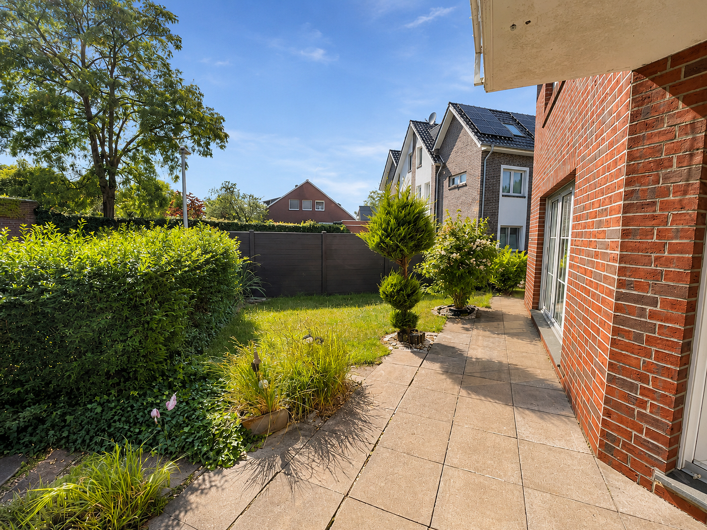 Helle 4-Zimmer-Erdgeschosswohnung mit Terrasse und Stellplatz in zentraler Lage von Diepholz – 49356 Diepholz – Vorschaubild 3