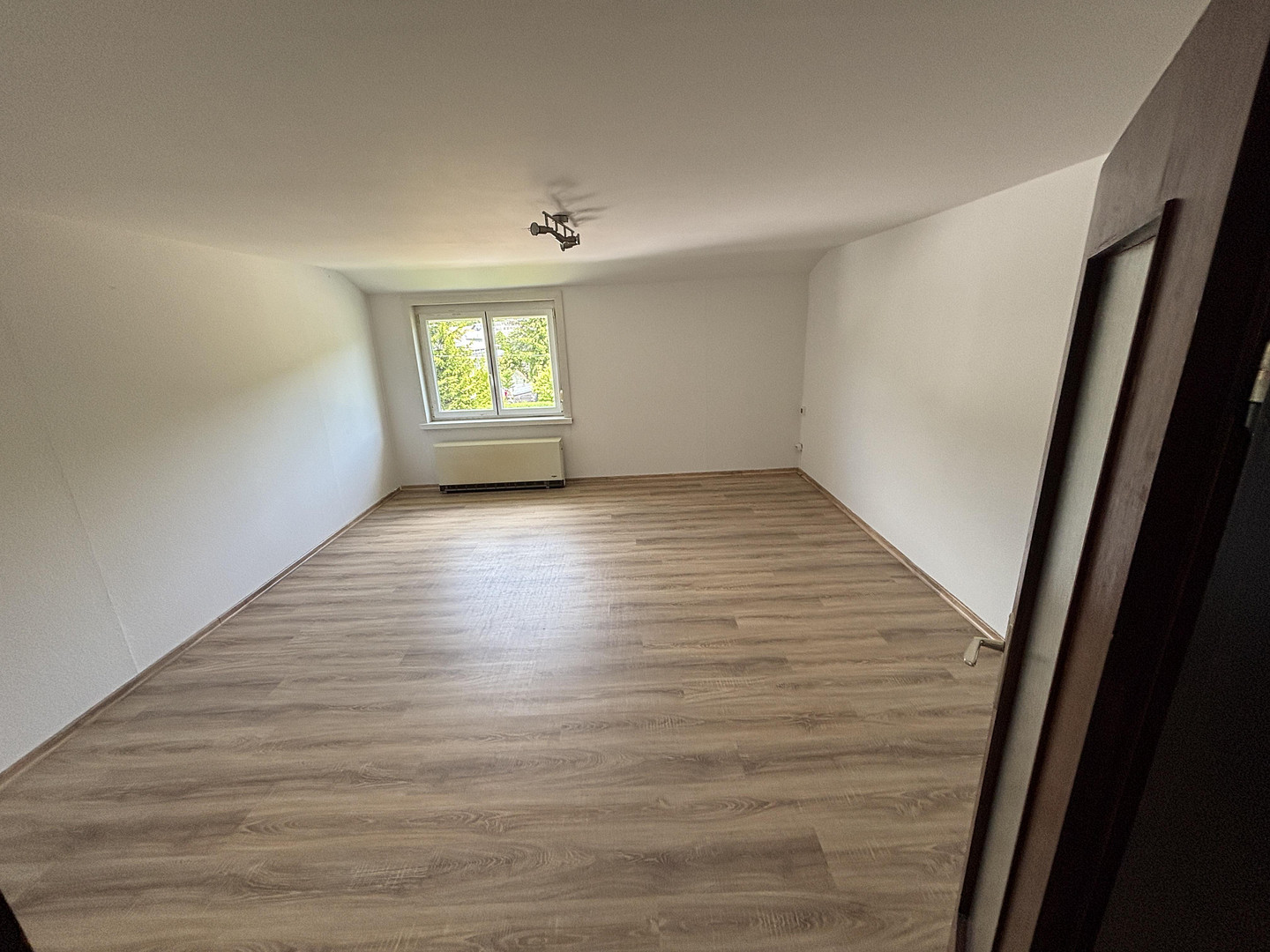 moderne 3,5-Zi fussläufig zum Bahnhof, 72479 Strassberg – 72479 Strassberg(Straßberg) – Vorschaubild 10