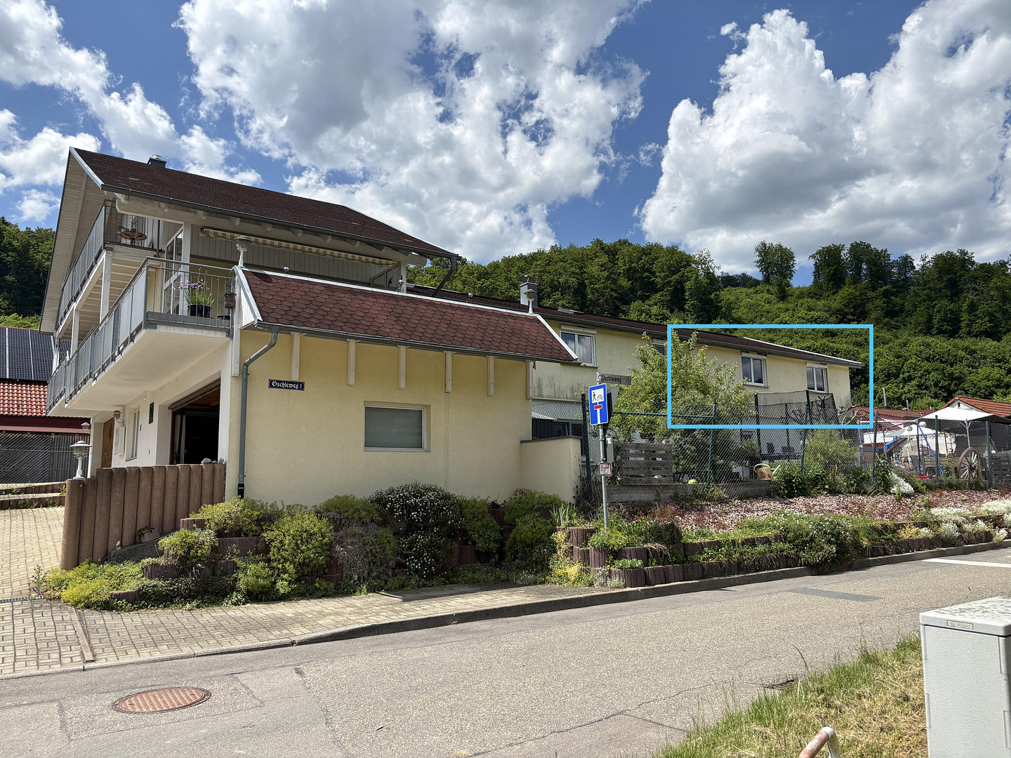moderne 3,5-Zi fussläufig zum Bahnhof, 72479 Strassberg – 72479 Strassberg(Straßberg) – Vorschaubild 2
