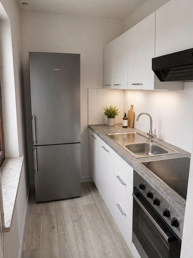 Frisch renovierte 2-Zimmer-Wohnung mit großem Westbalkon, Aufzug & Stellplatz – Königsbergstraße 21, 95448 Bayreuth – Vorschaubild 4