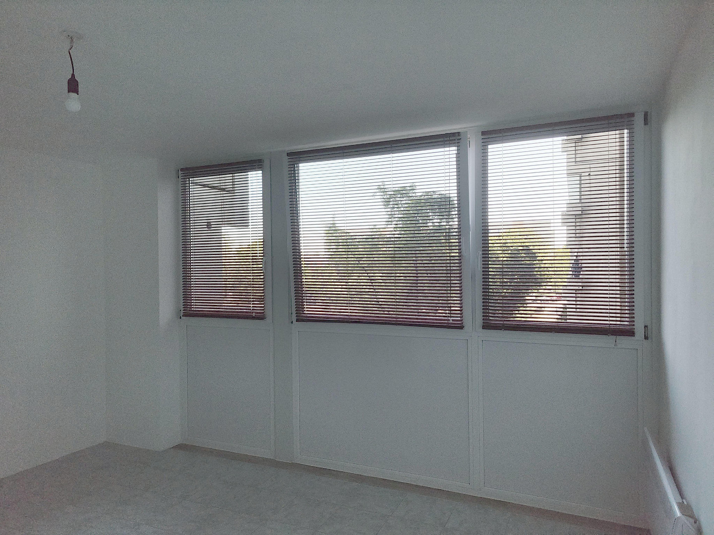 von Privat – Helle 2-Zimmerwohnung mit großer, wettergeschützter Südwestloggia – München-Bogenhausen – Fritz-Meyer-Weg 55, 81925 München(Oberföhring) – Vorschaubild 6