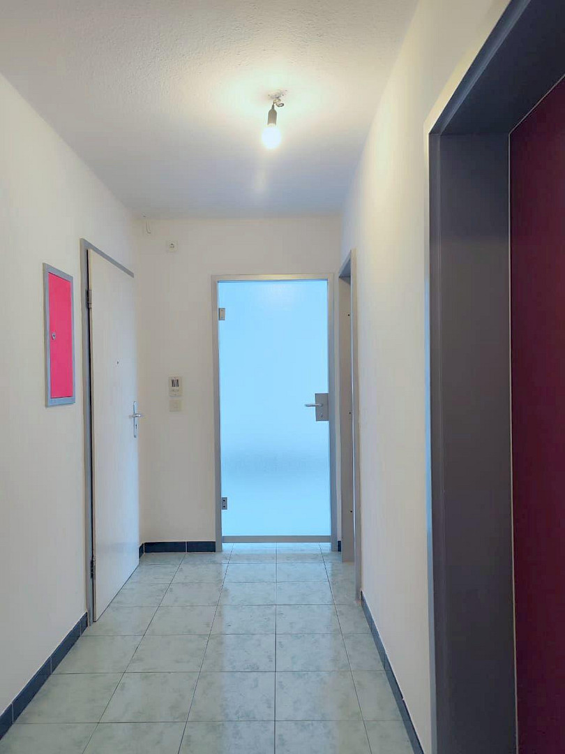 von Privat – Helle 2-Zimmerwohnung mit großer, wettergeschützter Südwestloggia – München-Bogenhausen – Fritz-Meyer-Weg 55, 81925 München(Oberföhring) – Vorschaubild 14