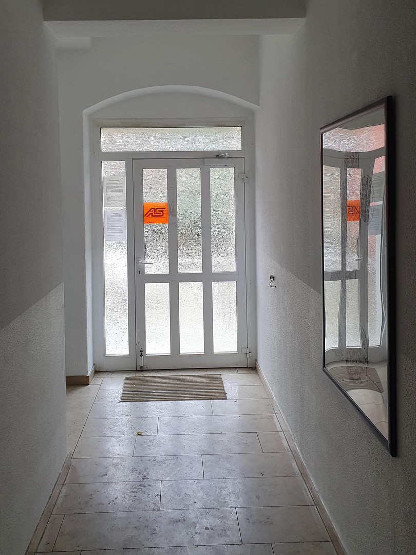 Bezugsfreie 2-Zimmer-Dachgeschosswohnung im Hechtviertel Dresden inkl Parkplatz – Buchenstraße 22, 1097 Dresden(Neustadt) – Vorschaubild 2