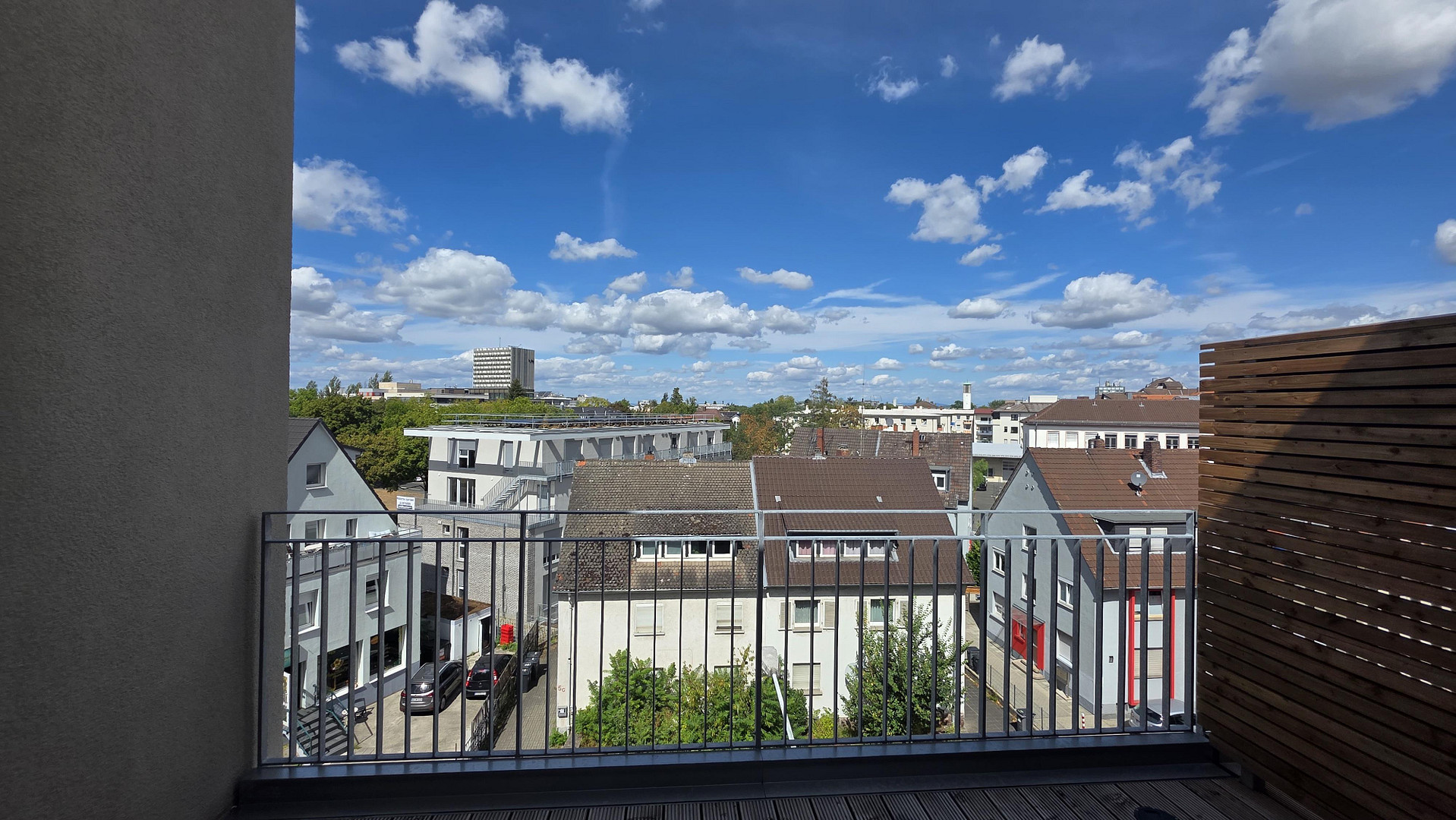 3-Zimmer-Neubauwohnung mit Balkon & Weitblick über Darmstadt – EBK, Parkett & TG – Eschollbrücker Str. 10, 64283 Darmstadt – Vorschaubild 4
