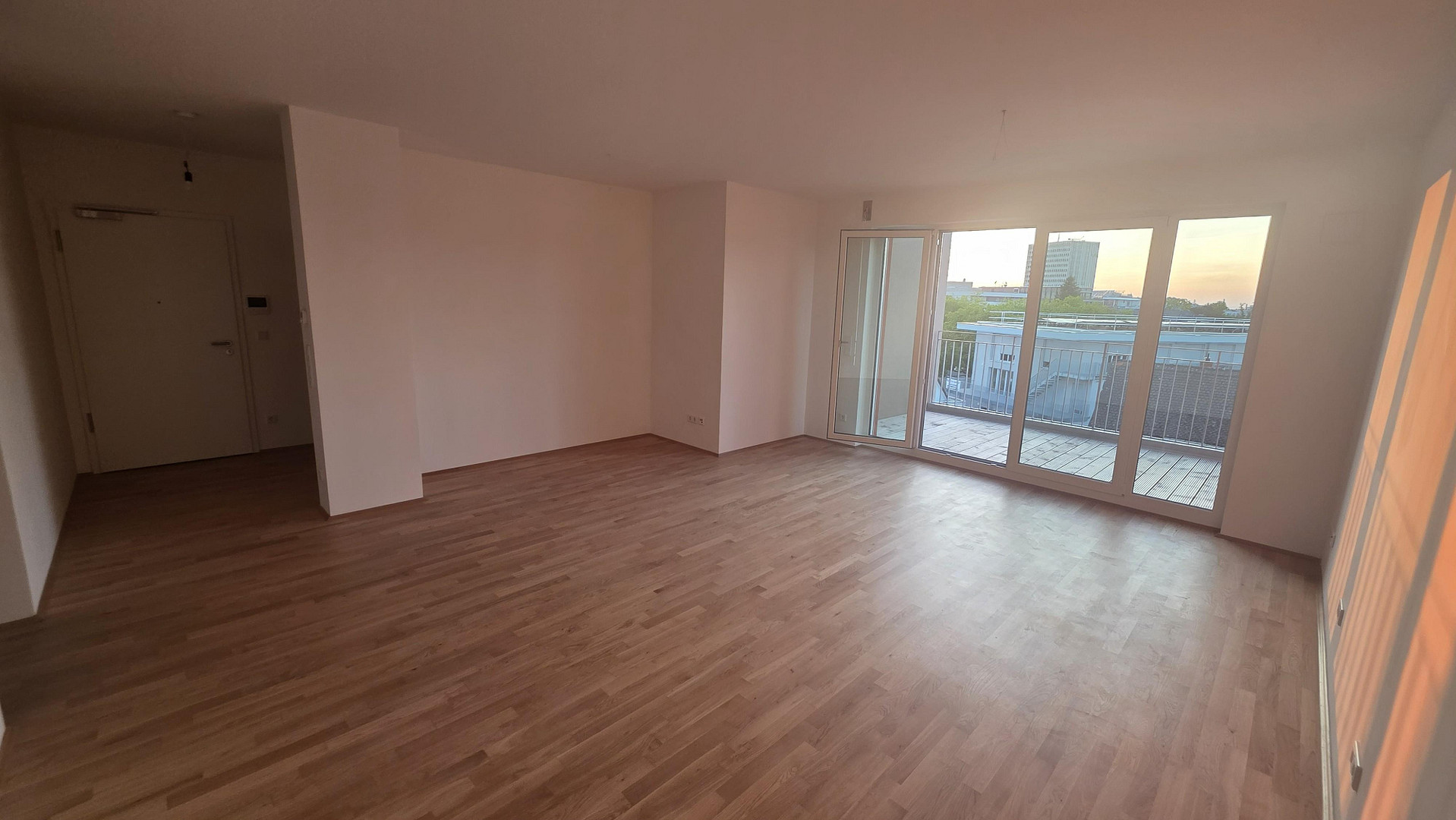 3-Zimmer-Neubauwohnung mit Balkon & Weitblick über Darmstadt – EBK, Parkett & TG – Eschollbrücker Str. 10, 64283 Darmstadt – Vorschaubild 2