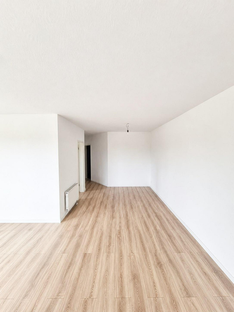 Erstbezug nach Sanierung: helle 3-Zimmer Wohnung – 33649 Bielefeld – Vorschaubild 3
