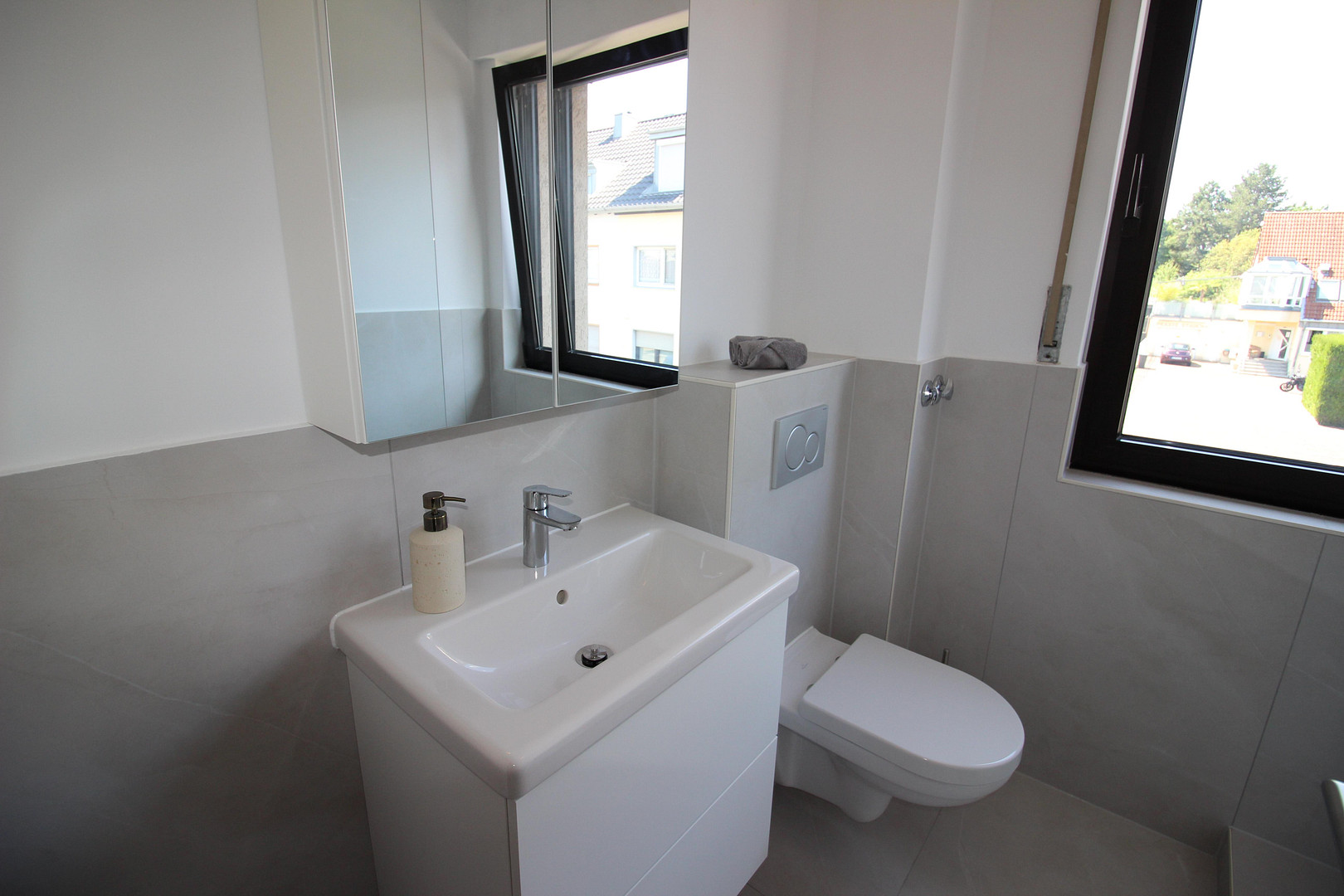 Erstbezug nach Sanierung – 2-Zimmer-Wohnung mit Südbalkon – Sportplatzstraße, 51147 Köln(Wahnheide) – Vorschaubild 4
