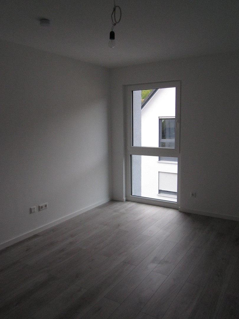 Neubau 2,5-Zimmer-Wohnung 2. OG in Herrenberg mit Küche, Garage, Wallbox, gehobene Ausstattung – 71083 Herrenberg(Mönchberg) – Vorschaubild 12
