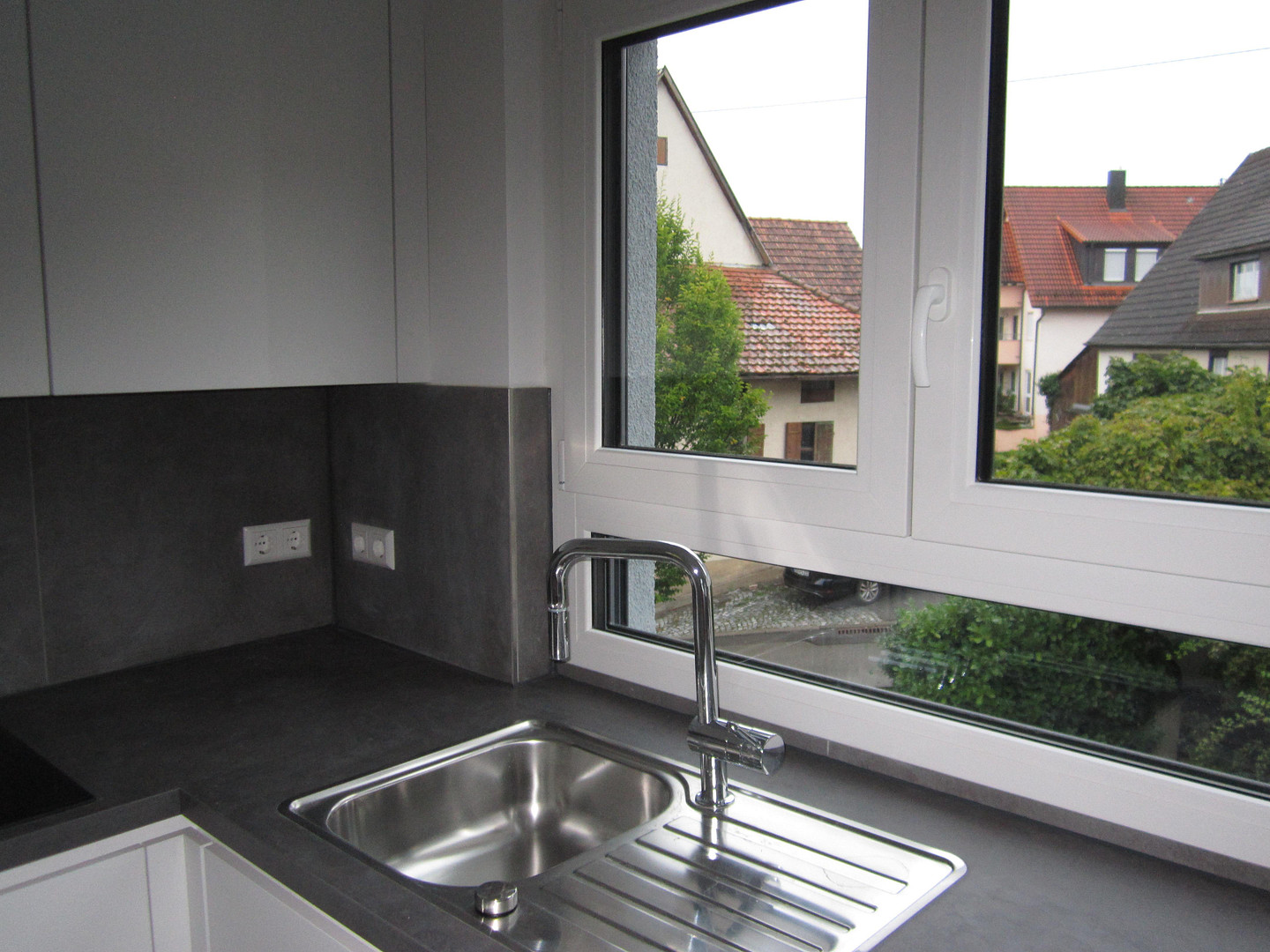 Neubau 2,5-Zimmer-Wohnung 2. OG in Herrenberg mit Küche, Garage, Wallbox, gehobene Ausstattung – 71083 Herrenberg(Mönchberg) – Vorschaubild 5
