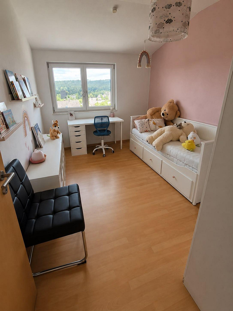 4-Zi Wohnung - Wohnen wie im Urlaub im Privatpark Römerweg – Römerweg 31, 75328 Schömberg – Vorschaubild 5