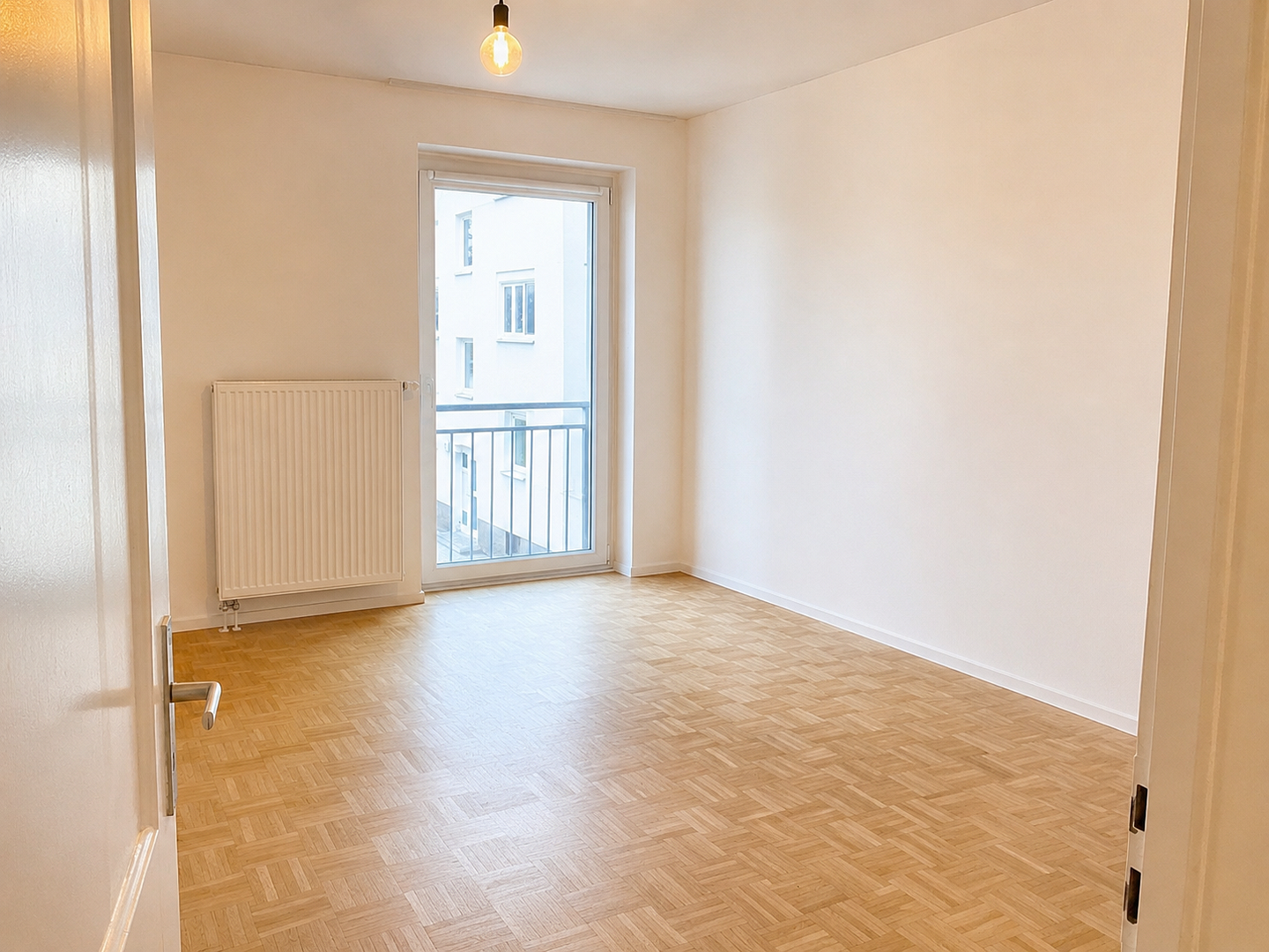 4-Zimmer-ETW in Toplage -Grünfläche -nahe Innenstadt/ OTH/ Uni - AFA-/ Abschreibungspotenzial – Sailerstr. 10, 93053 Regensburg(Galgenberg) – Vorschaubild 3