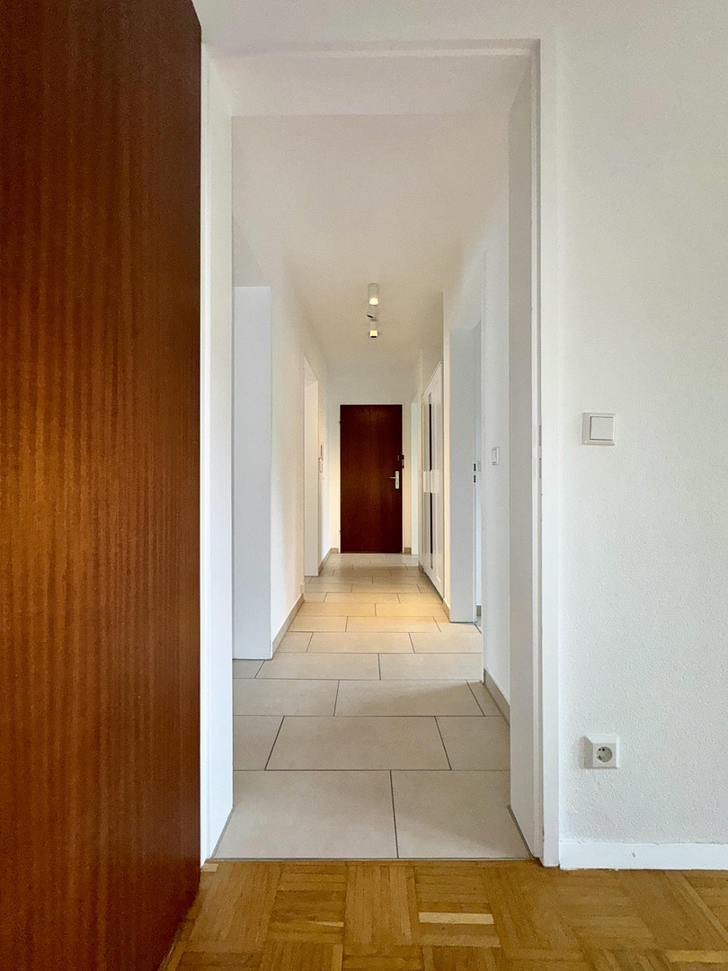 Gepflegte 3-Zimmerwohnung in Toplage von Heilbronn Ost – Jägerhausstraße 202, 74074 Heilbronn – Vorschaubild 2