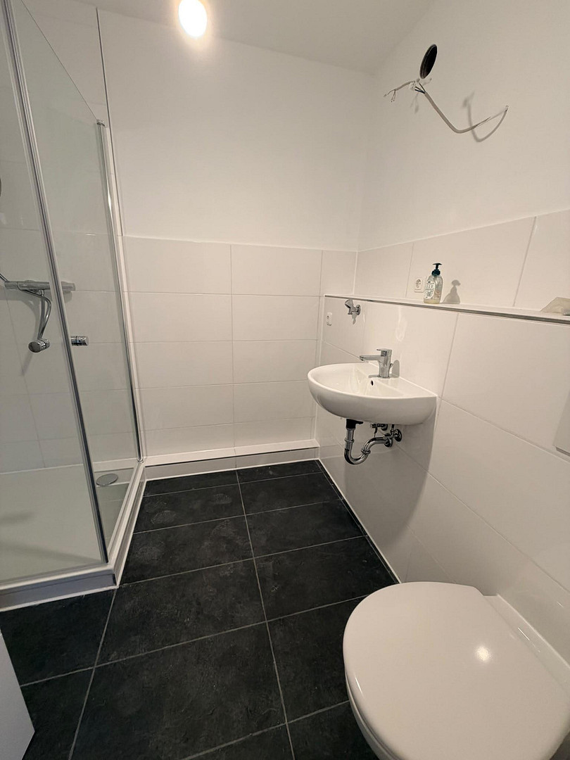 Sanierte lichtdurchflutete 2,5 Zi.-Wohnung in HH-Bramfeld – Mützendorpsteed 24, 22179 Hamburg(Bramfeld) – Vorschaubild 4