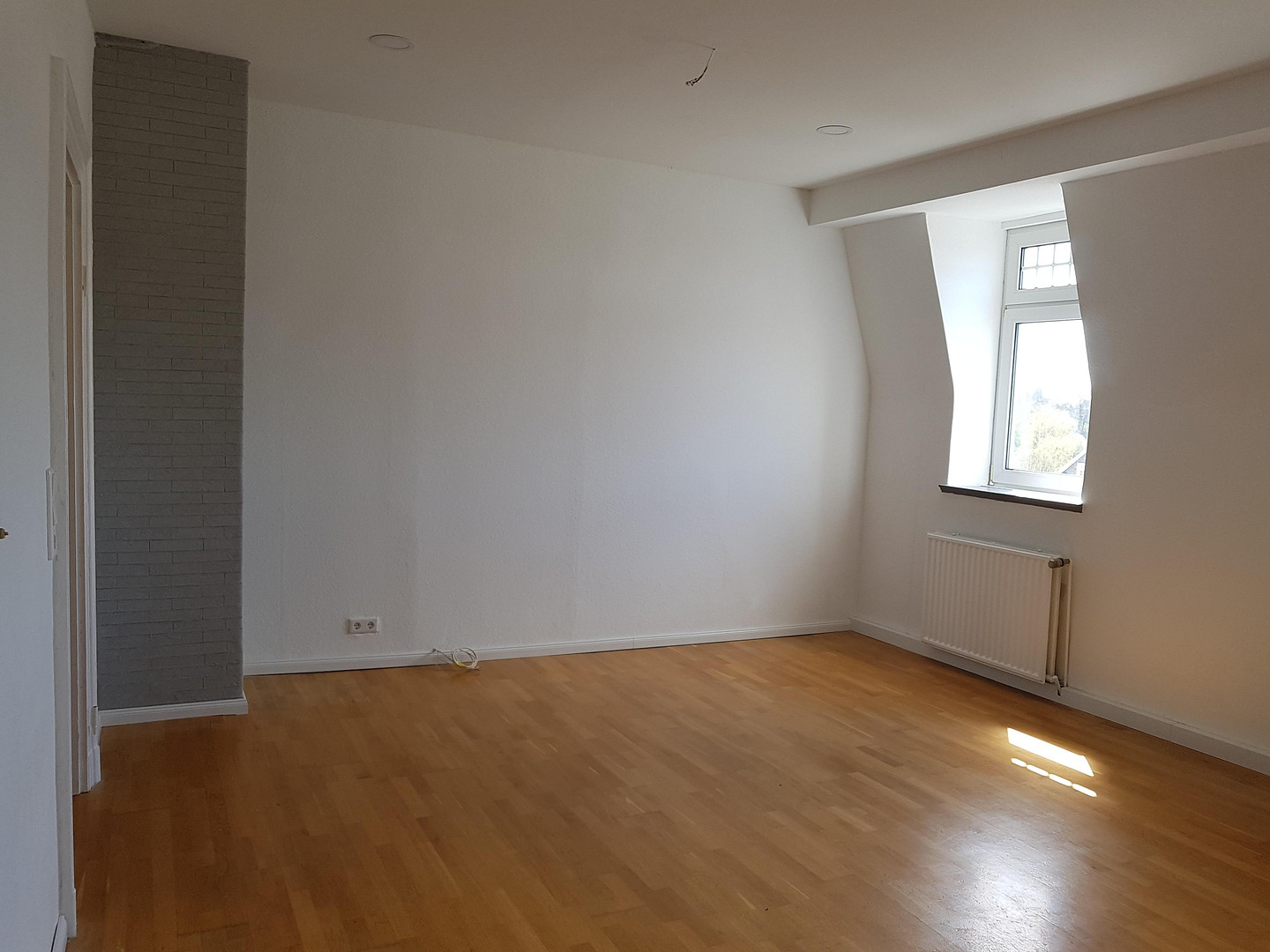 Großzügige 4- bis 5-Zimmer-Wohnung mit 156 m² – Güldenwerth 26, 42857 Remscheid – Vorschaubild 4