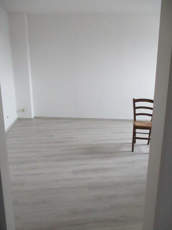 Einziehen u. wohlfühlen: großz. 3-Zi.-Whg., Erstbezug nach Renovierung (Innenstadt) – Peterstrasse, 52062 Aachen – Vorschaubild 16