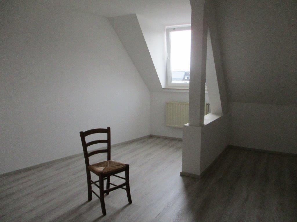 Einziehen u. wohlfühlen: großz. 3-Zi.-Whg., Erstbezug nach Renovierung (Innenstadt) – Peterstrasse, 52062 Aachen – Vorschaubild 17
