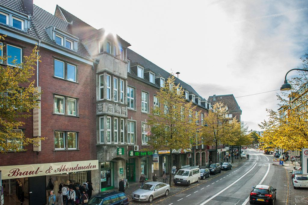 Einziehen u. wohlfühlen: großz. 3-Zi.-Whg., Erstbezug nach Renovierung (Innenstadt) – Peterstrasse, 52062 Aachen – Vorschaubild 2