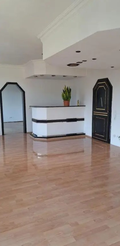 Jobcenter – جوب سنتر – Джобцентер – deine neue Wohnung ist fertig! – Kamblickweg 55, 45307 Essen(Kray) – Vorschaubild 2