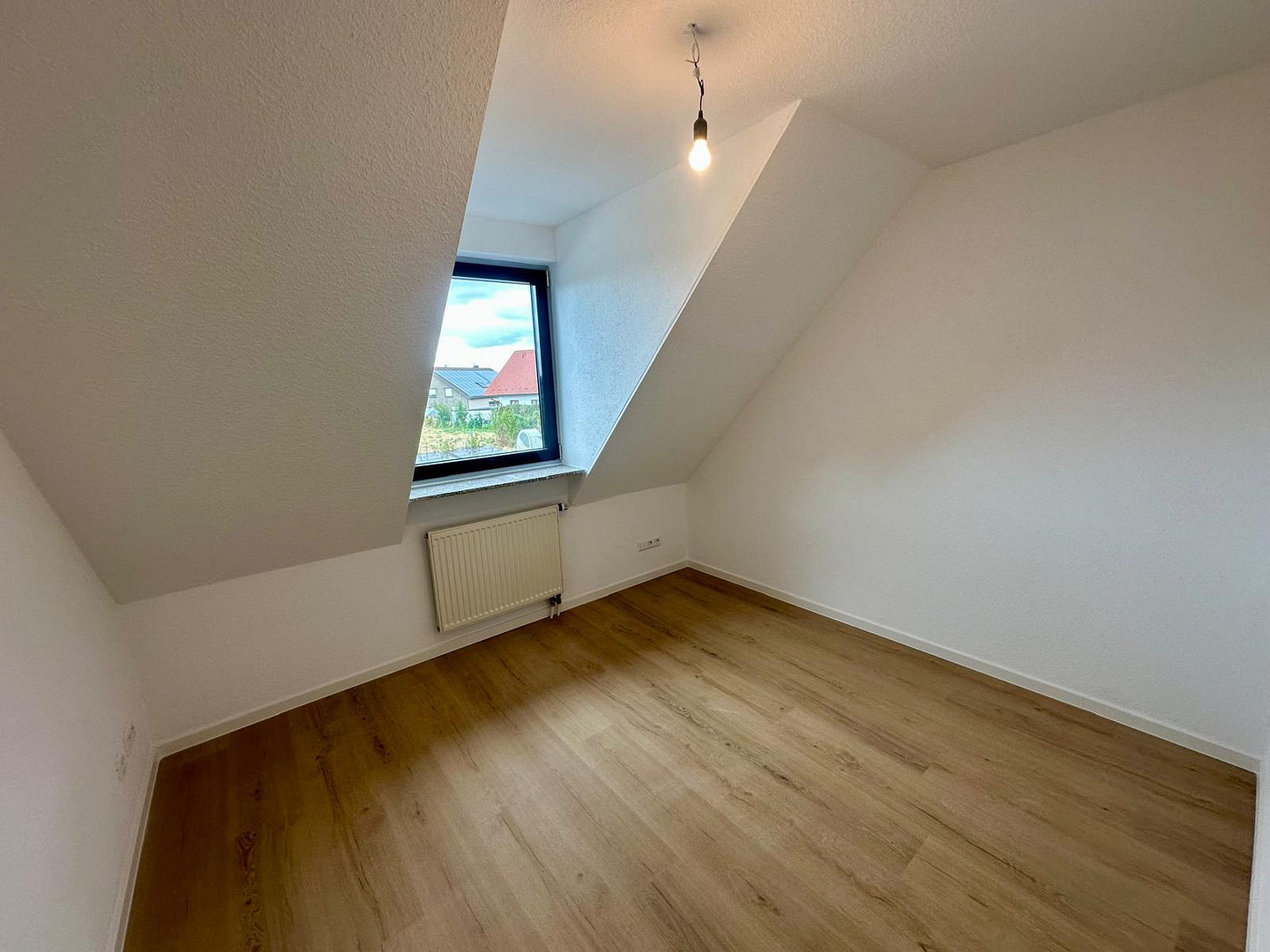 Erstbezug nach Renovierung – Helle 3,5-Zimmer Wohnung in ruhiger Lage von Mainhardt – Löwensteiner Str. 20, 74535 Mainhardt(Ammertsweiler) – Vorschaubild 5