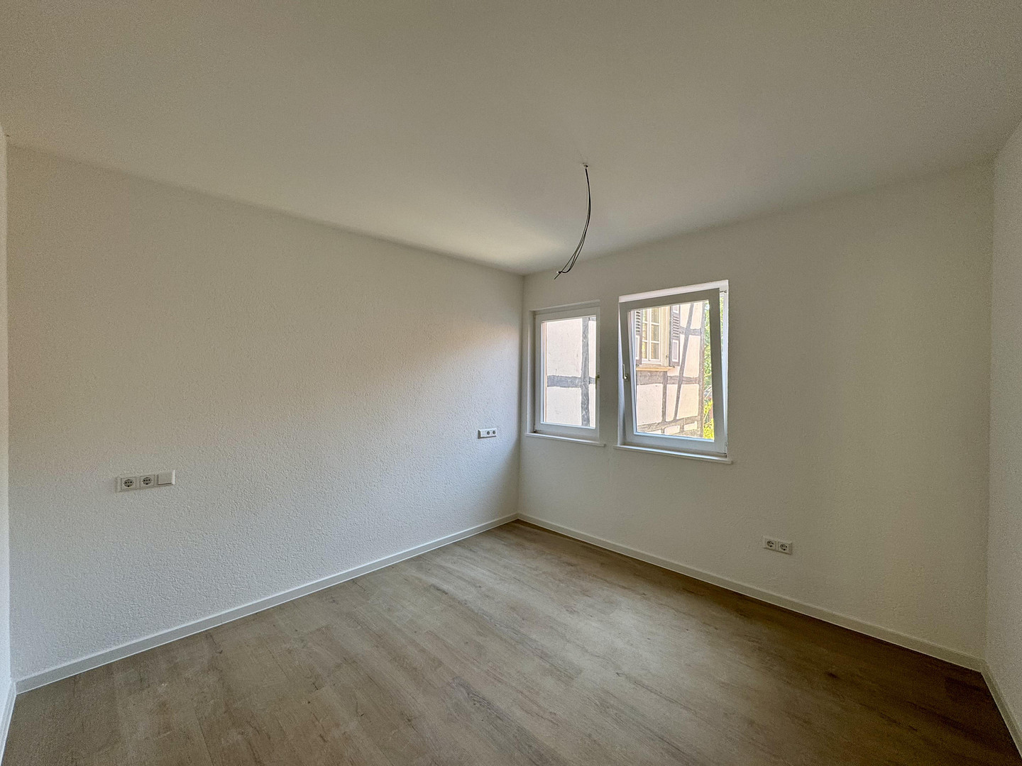 Kernsanierte 3-Zimmer-Wohnung im Herzen von Bad Wimpfen! – Haupstraße 21, 74206 Bad Wimpfen – Vorschaubild 3