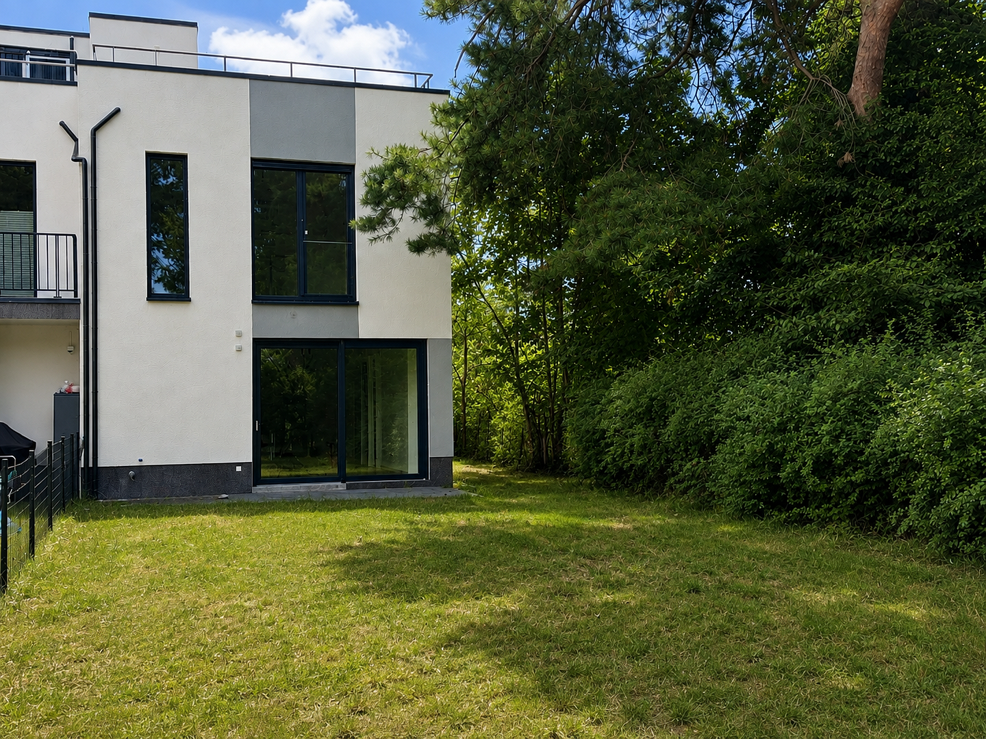 Neubau-Doppelhaushälfte A+ in Berlin-Müggelheim – 150 m², große Dachterrasse, provisionsfrei – Enkenbacher Weg 106, 12559 Berlin(Müggelheim) – Vorschaubild 2