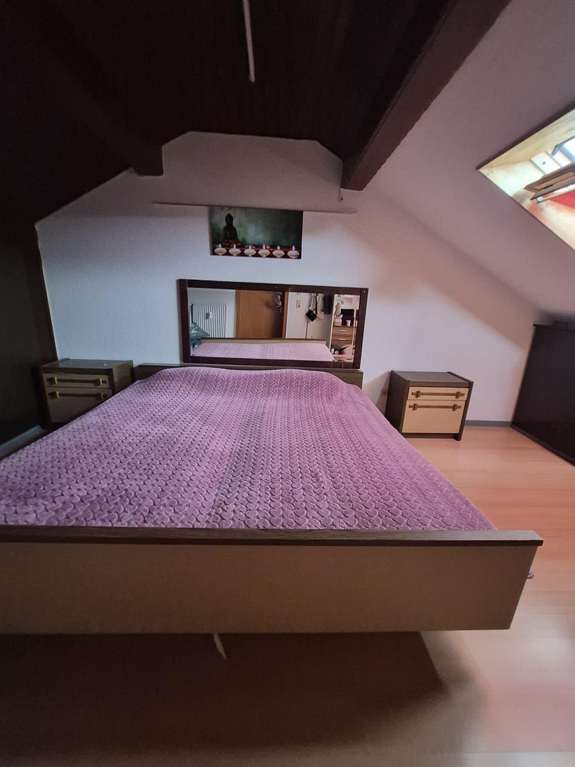 4,5 Zimmer Maisonette Wohnung 2. OG, neues Bad, ruhige Lage – Neumeyerstr. 5, 42853 Remscheid – Vorschaubild 12