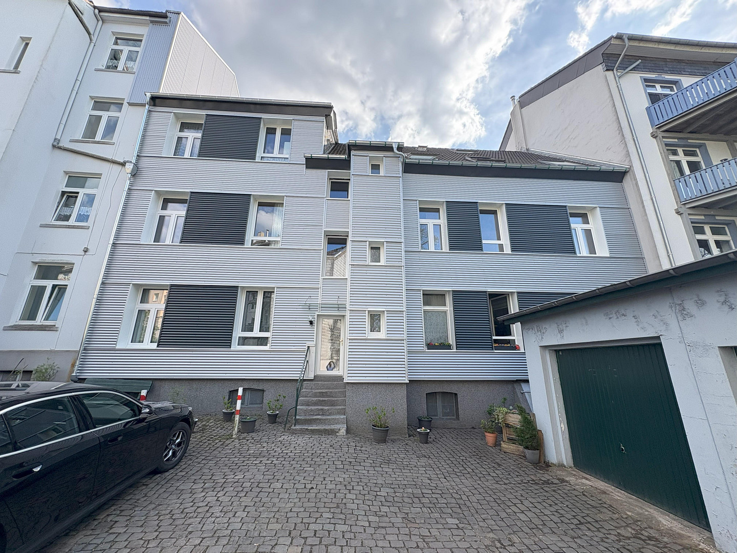 4,5 Zimmer Maisonette Wohnung 2. OG, neues Bad, ruhige Lage – Neumeyerstr. 5, 42853 Remscheid – Vorschaubild 2