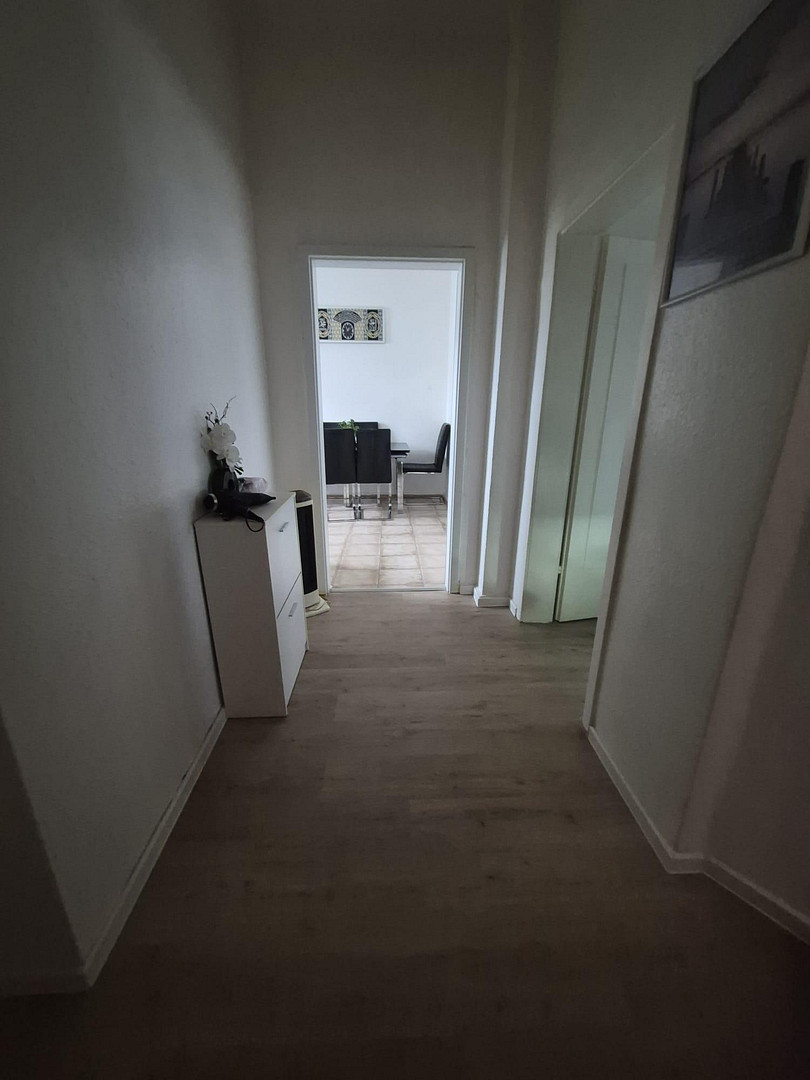 4,5 Zimmer Maisonette Wohnung 2. OG, neues Bad, ruhige Lage – Neumeyerstr. 5, 42853 Remscheid – Vorschaubild 9