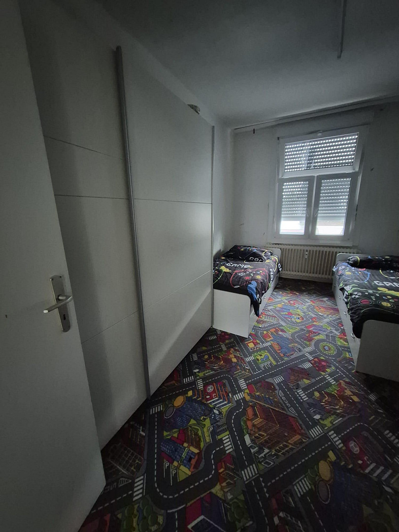 4,5 Zimmer Maisonette Wohnung 2. OG, neues Bad, ruhige Lage – Neumeyerstr. 5, 42853 Remscheid – Vorschaubild 7