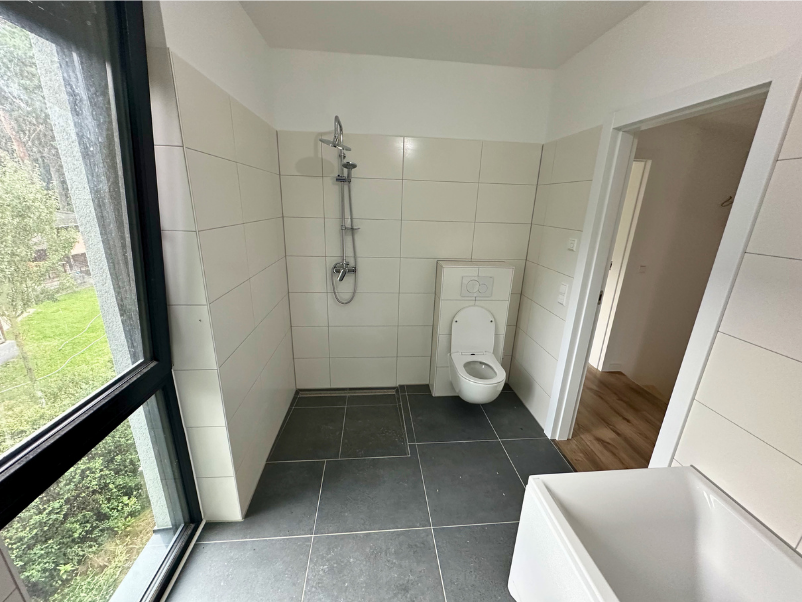 Neubau in Berlin-Müggelheim – A+, Dachterrasse, Garten, 4,5 Zimmer, provisionsfrei – Odernheimer Straße 94 B, 12559 Berlin(Müggelheim) – Vorschaubild 17