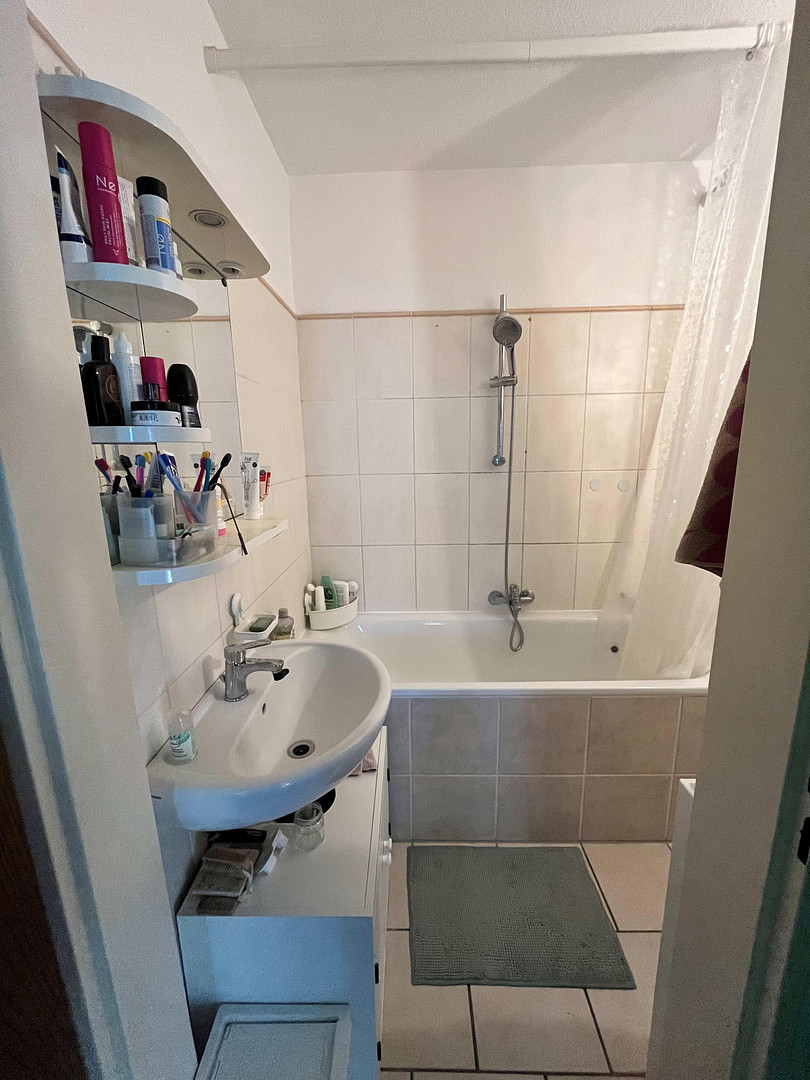 Sonnige Dachgeschosswohnung in Köln-Weiden – Kapellenhofweg 1, 50859 Köln(Weiden) – Vorschaubild 13