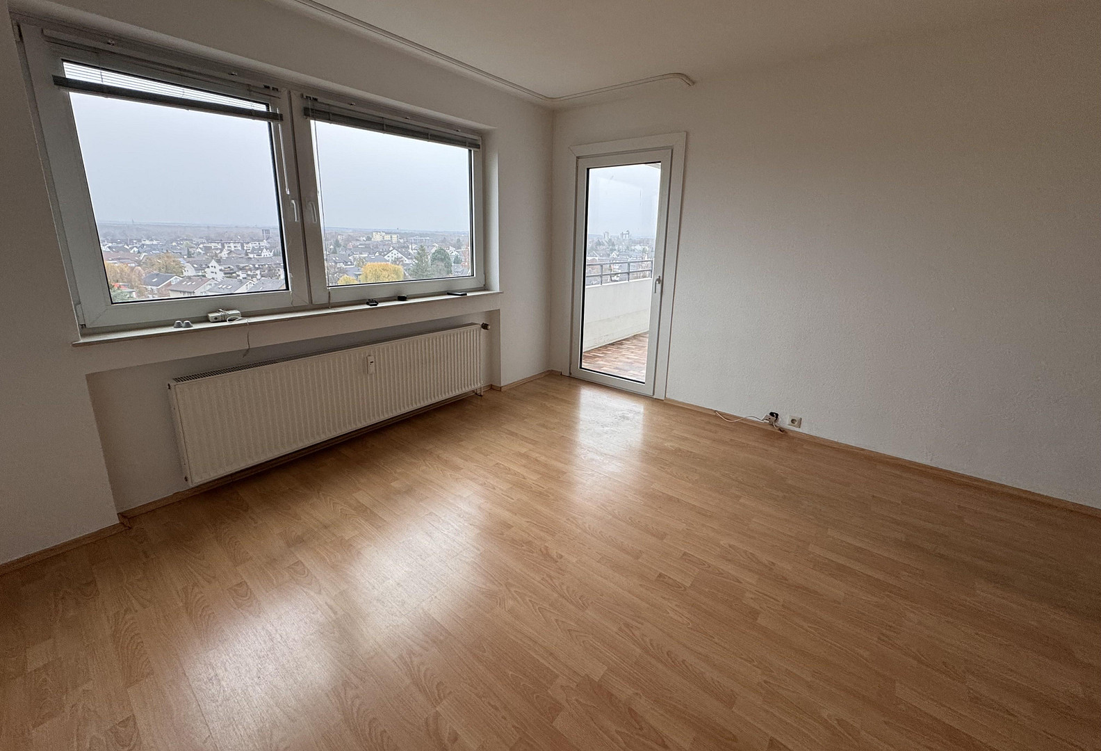 Moderne 3-Zimmer Wohnung mit Balkon im 10. OG in Köln-Eil (Porz) – Graudenzstraße, 51145 Köln-Porz(Eil) – Vorschaubild 4