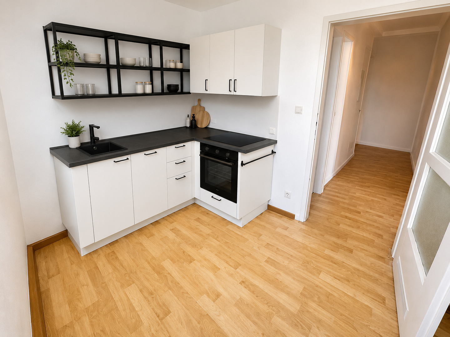 3 Zimmer Wohnung mit neuer Einbauküche / WG geeignet – Landgrabenstraße 19, 90443 Nürnberg(Steinbühl) – Vorschaubild 2