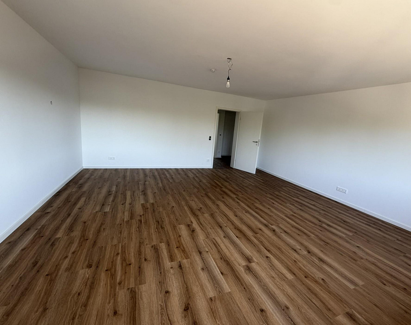 Moderne 3-Zimmer-Wohnung mit durchdachtem Grundriss in Köln Weiden – Aachener Straße 1274, 50859 Köln(Weiden) – Vorschaubild 15