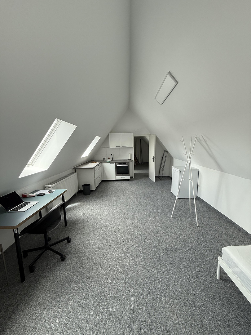 Tolle 1 Zimmer Wohnung - TOP Lage! – Goethestraße, 91054 Erlangen – Vorschaubild 3