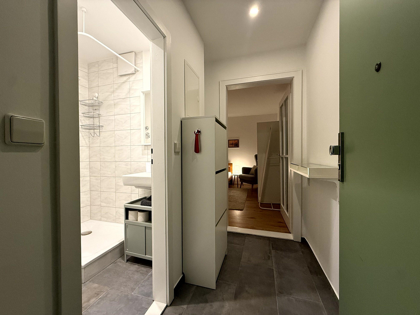 Möblierte Wohnung - Ideal für Studenten an der HNE Eberswalde – Eisenbahnstraße 95-96, 16225 Eberswalde – Vorschaubild 2