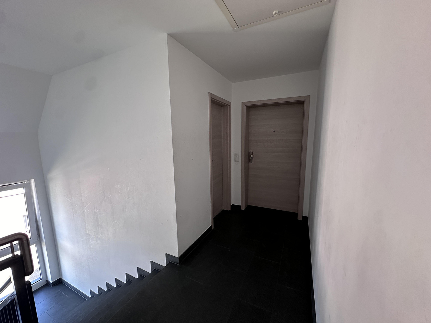 *Neuwertig & Zentral*: Geräumige 4-Zi.-Wohnung mit Balkon & Gäste-WC in Westerbeck – 38524 Westerbeck – Vorschaubild 14