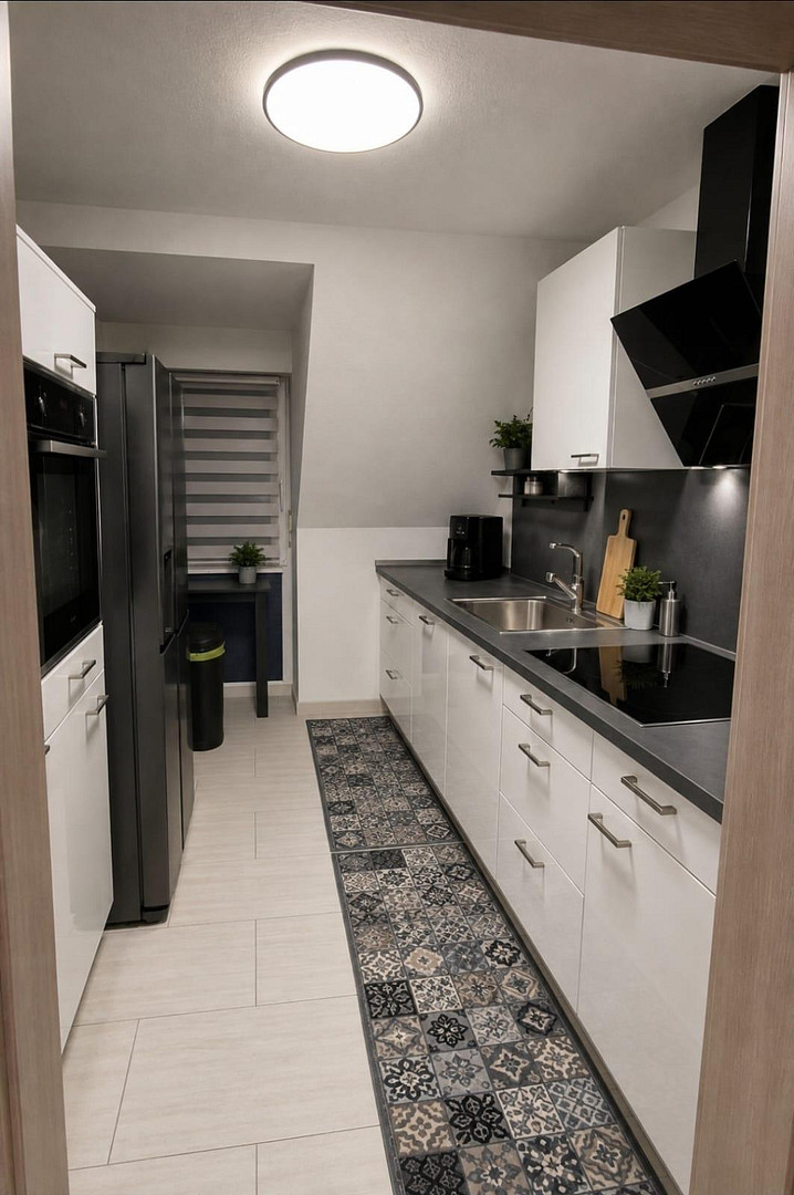 *Neuwertig & Zentral*: Geräumige 4-Zi.-Wohnung mit Balkon & Gäste-WC in Westerbeck – 38524 Westerbeck – Vorschaubild 3
