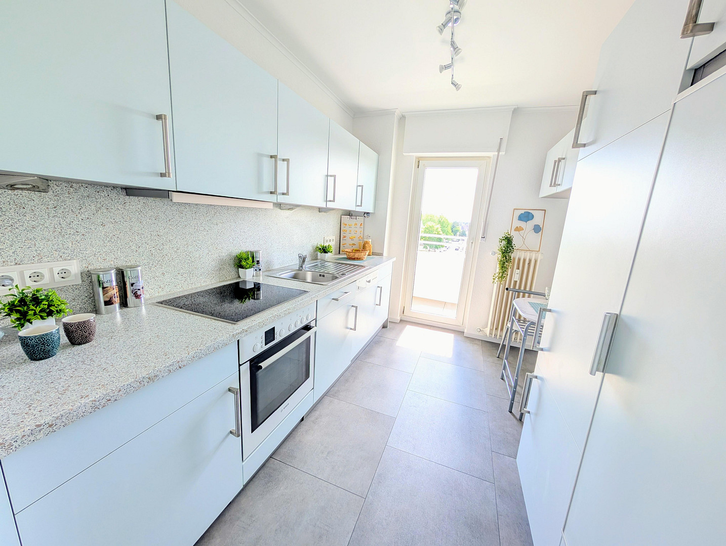 PROVISIONSFREI - sofort einziehen - Helle 3-Zimmerwohnung mit Blick zur Pfalz, komplett renoviert – 67071 Ludwigshafen am Rhein(Oggersheim) – Vorschaubild 16