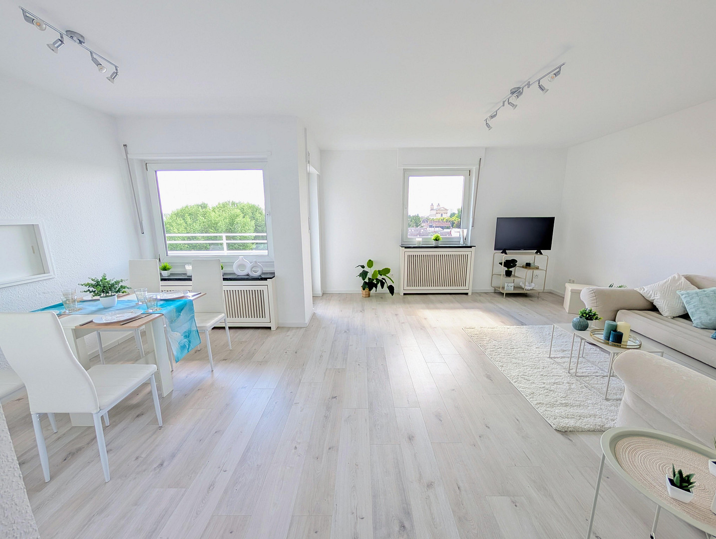 PROVISIONSFREI - sofort einziehen - Helle 3-Zimmerwohnung mit Blick zur Pfalz, komplett renoviert – 67071 Ludwigshafen am Rhein(Oggersheim) – Vorschaubild 3